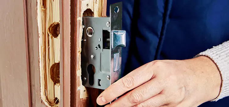 Garage Door Lock Replacement Homewood